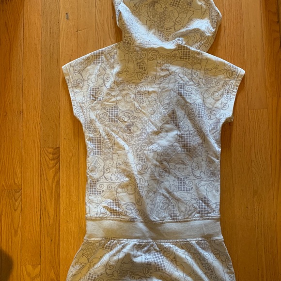 Lululemon shorts hooded romper - Picture 2 of 3